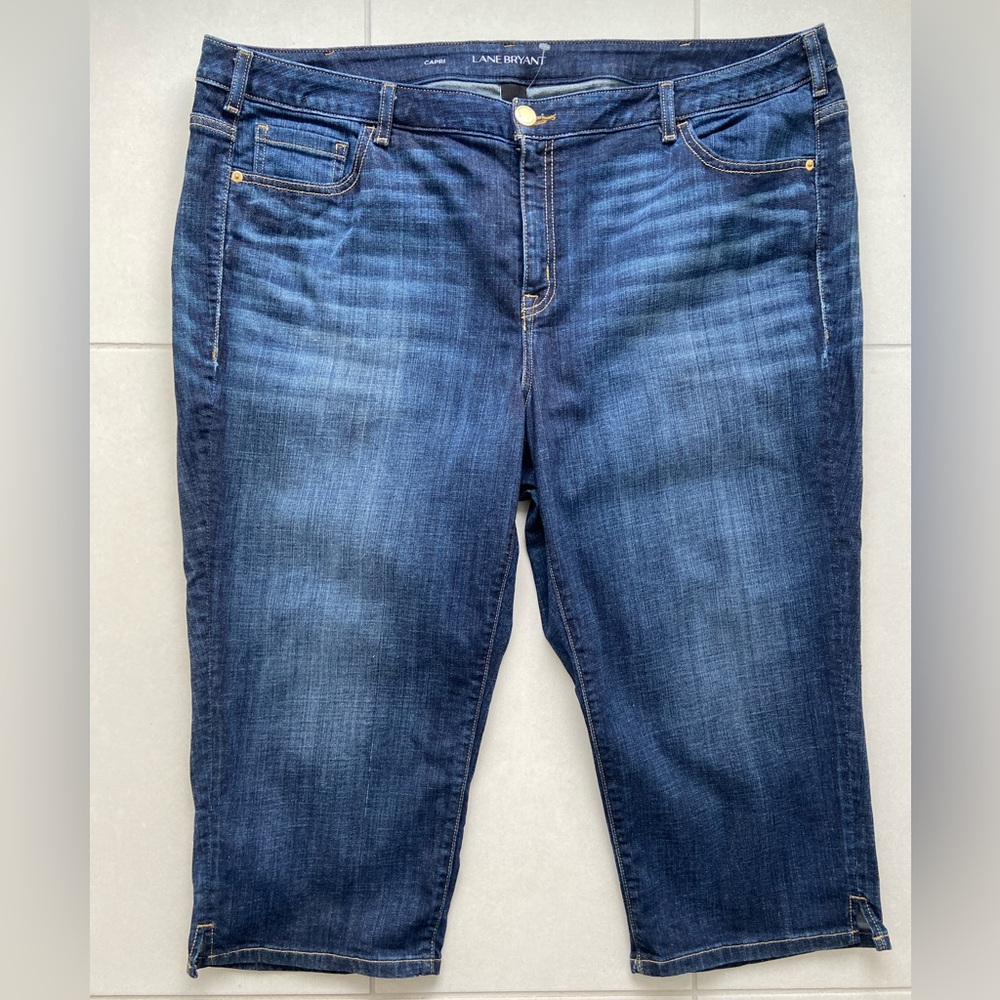 Lane Bryant Curvy Plus Size High-Rise Capri Jeans - Sz 22